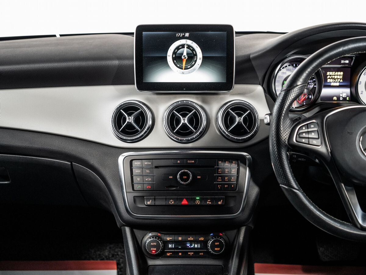 Mercedes-Benz CLA 2015 - фото автомобиля