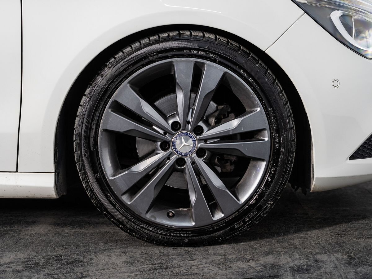 Mercedes-Benz CLA 2015 - фото автомобиля