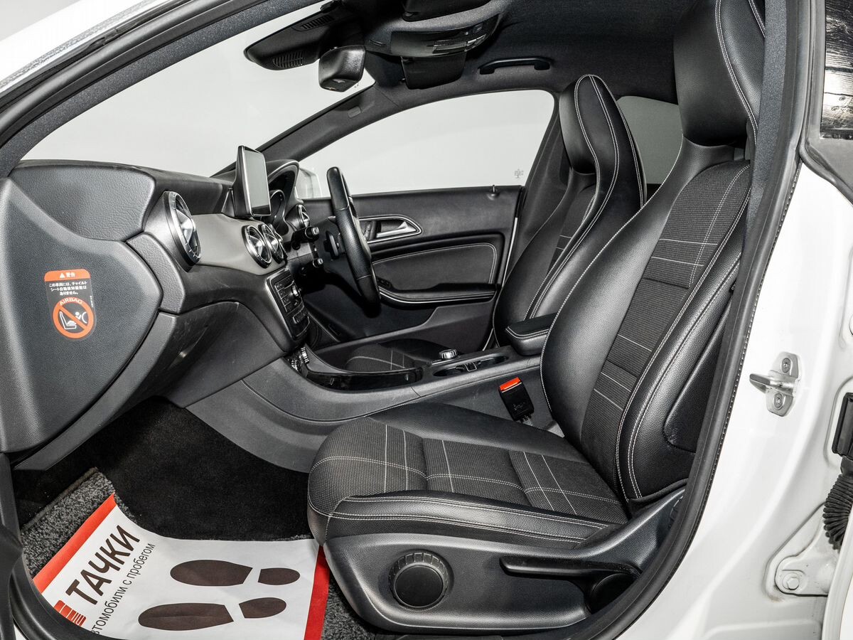 Mercedes-Benz CLA 2015 - фото автомобиля