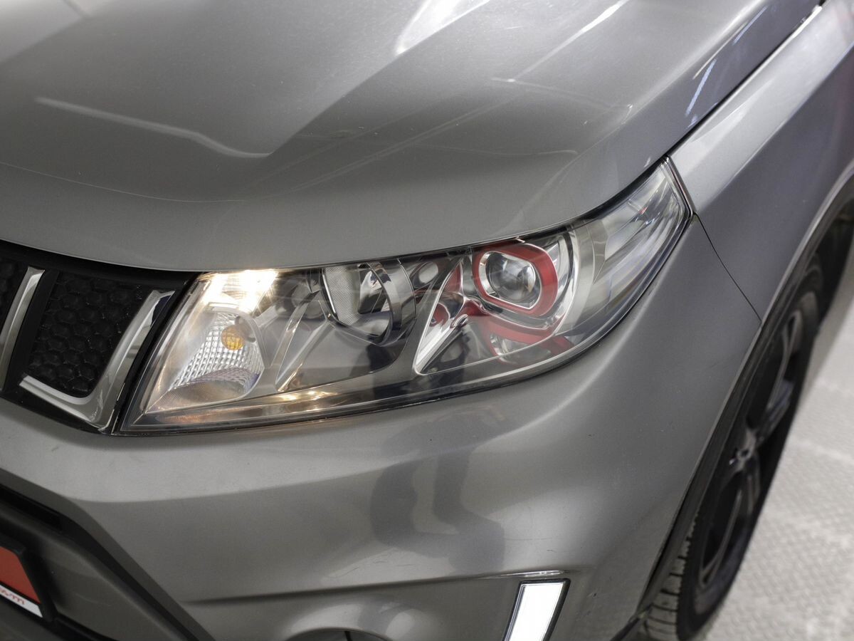 Suzuki Escudo 2018 - фото автомобиля