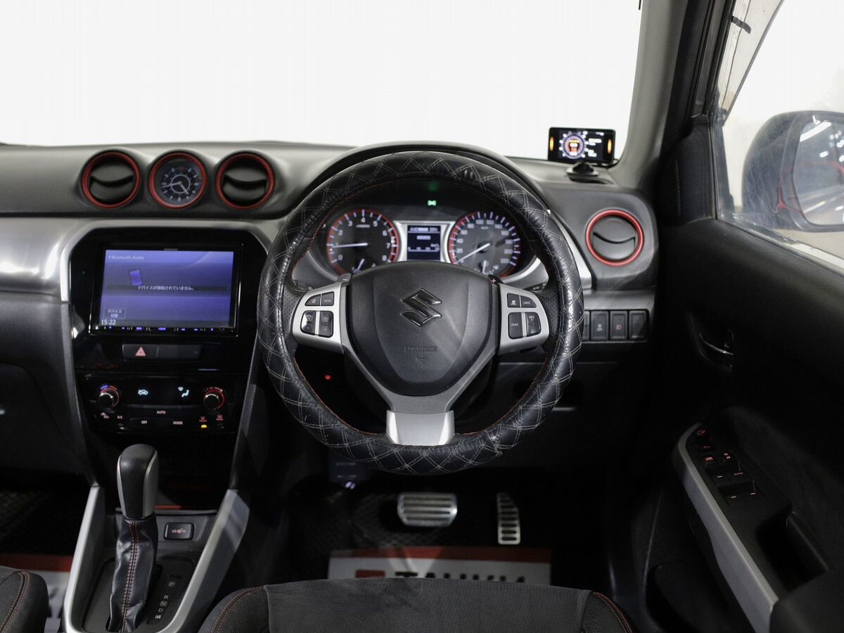 Suzuki Escudo 2018 - фото автомобиля