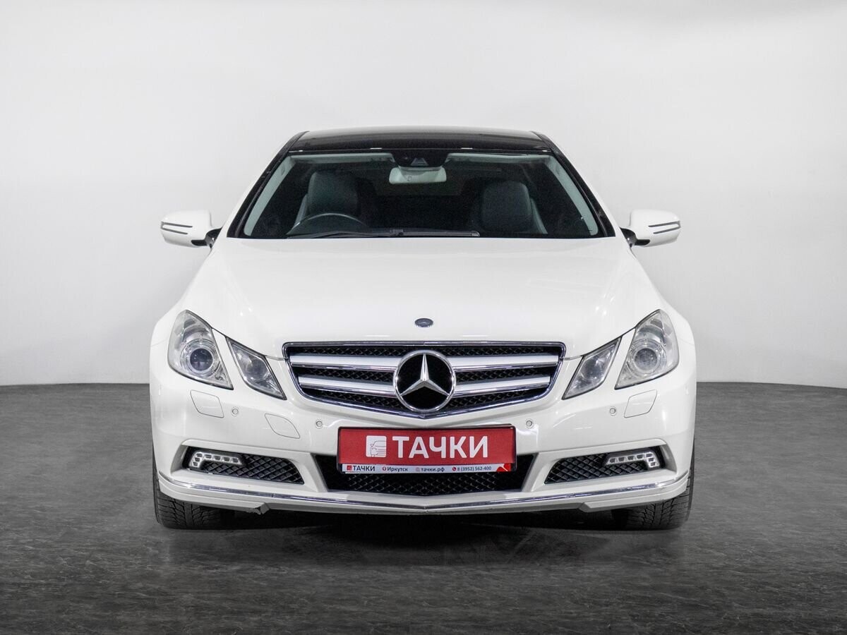 Mercedes-Benz E-Класс 2009 - фото автомобиля