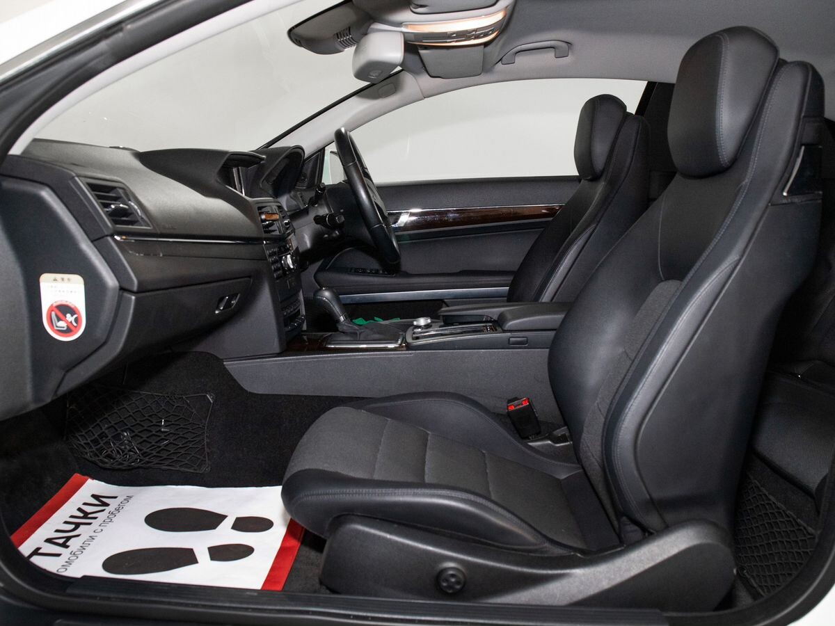 Mercedes-Benz E-Класс 2009 - фото автомобиля