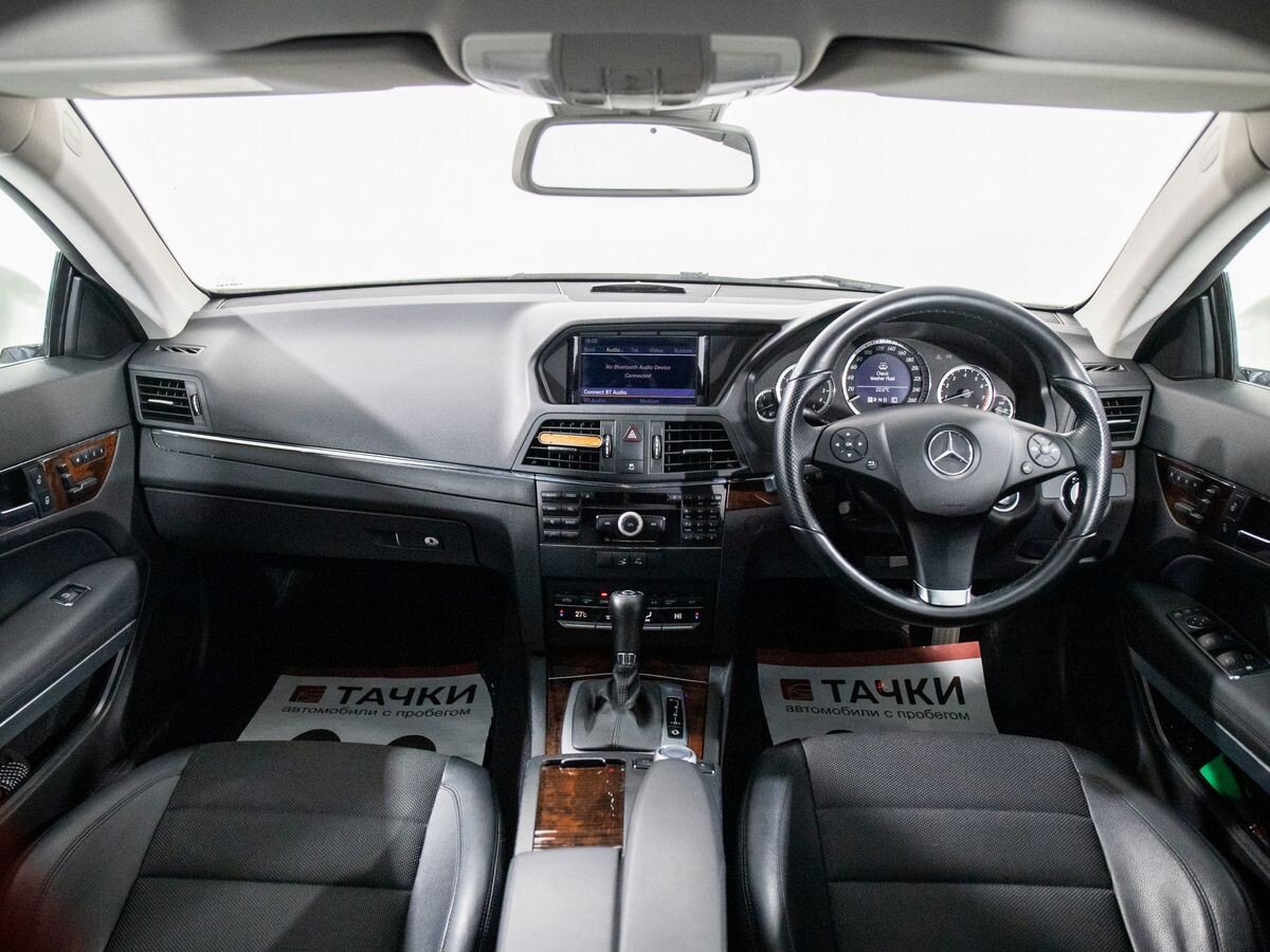 Mercedes-Benz E-Класс 2009 - фото автомобиля