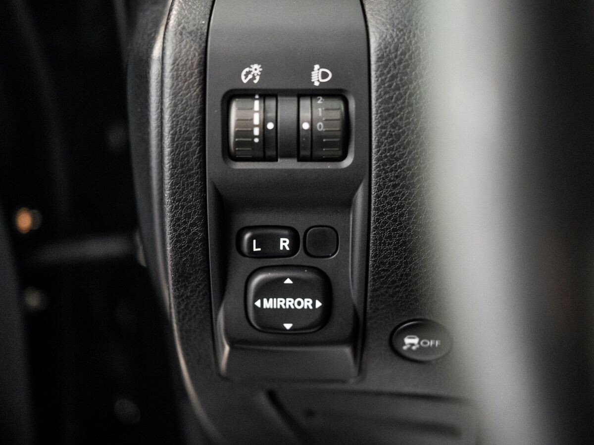 Subaru Forester 2012 - фото автомобиля