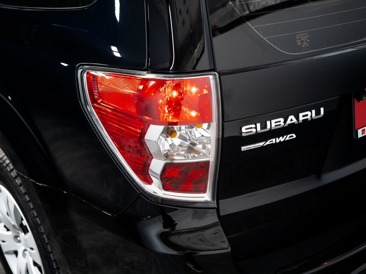 Subaru Forester 2012 - фото автомобиля