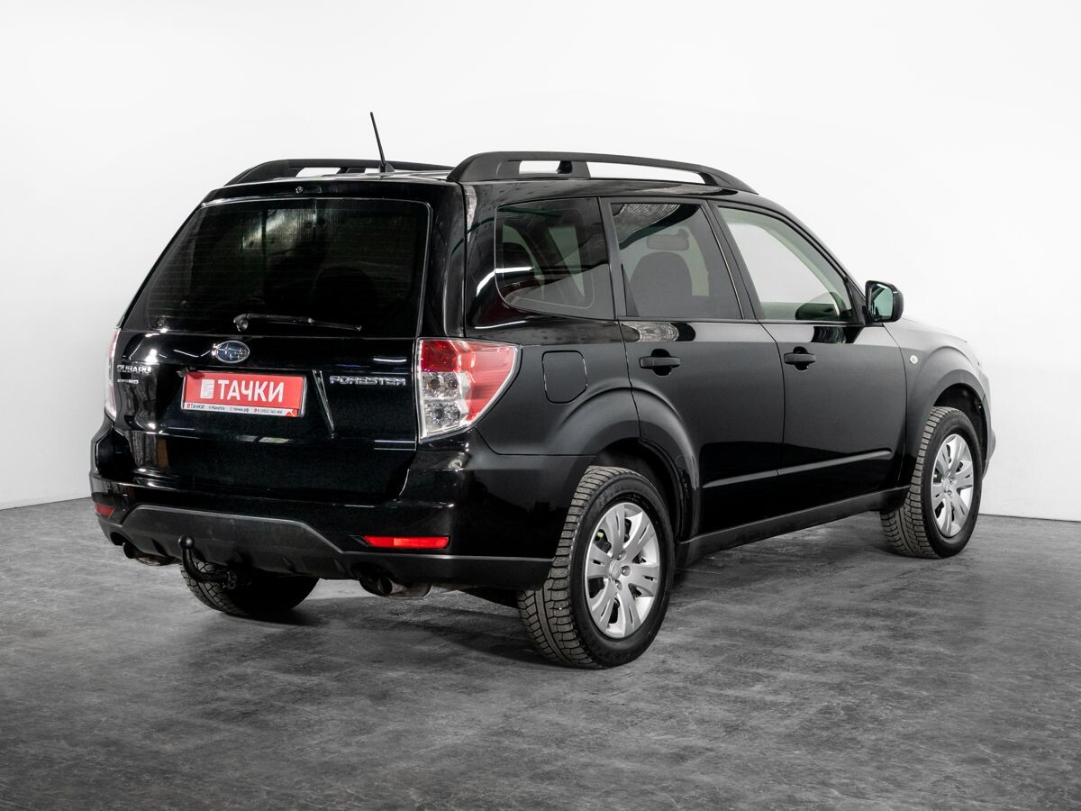 Subaru Forester 2012 - фото автомобиля
