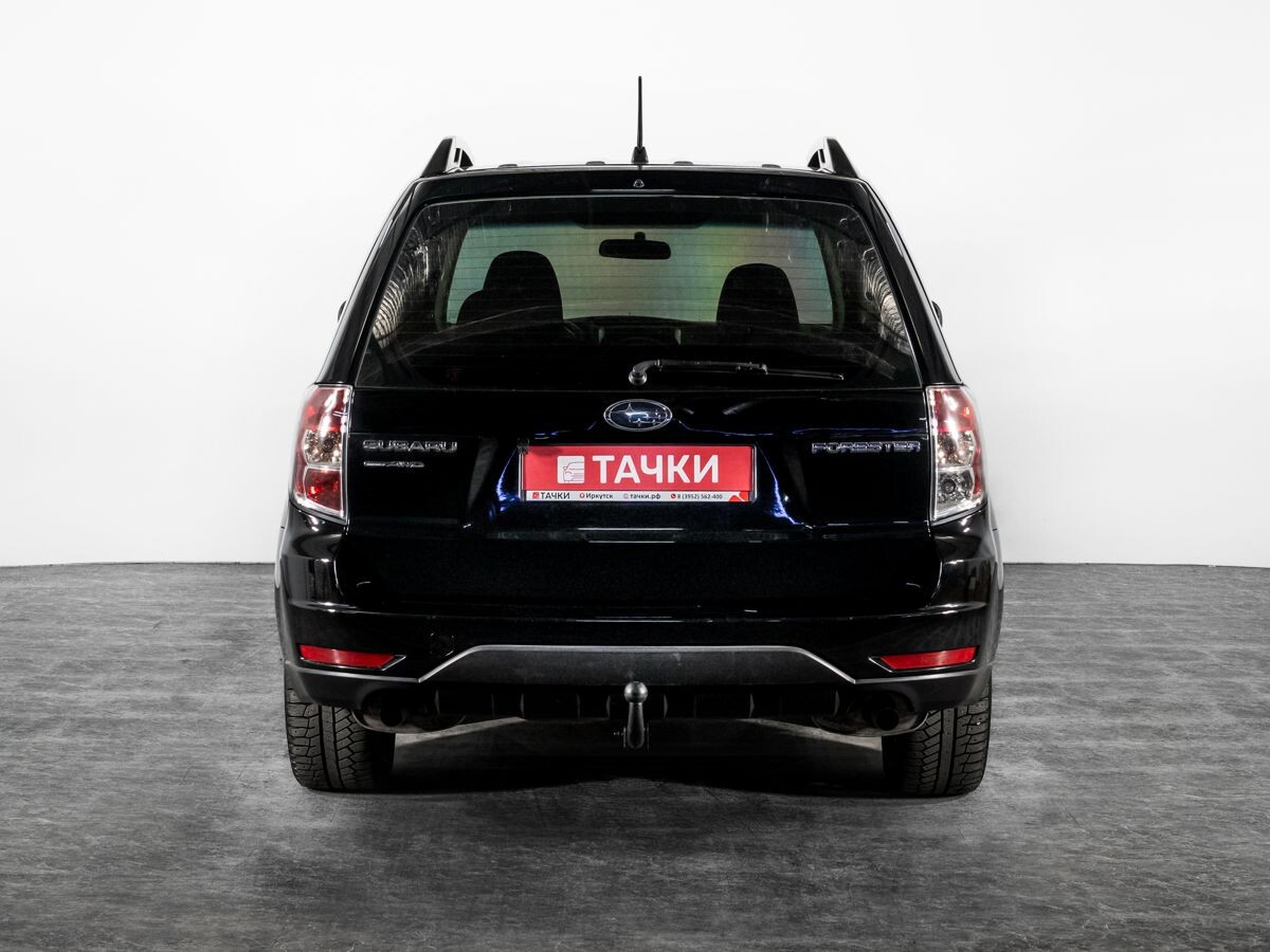 Subaru Forester 2012 - фото автомобиля