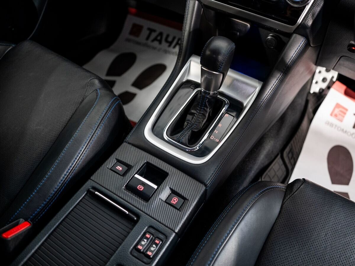 Subaru Levorg 2015 - фото автомобиля