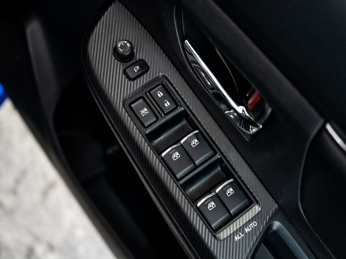 Subaru Levorg 2015 - фото автомобиля