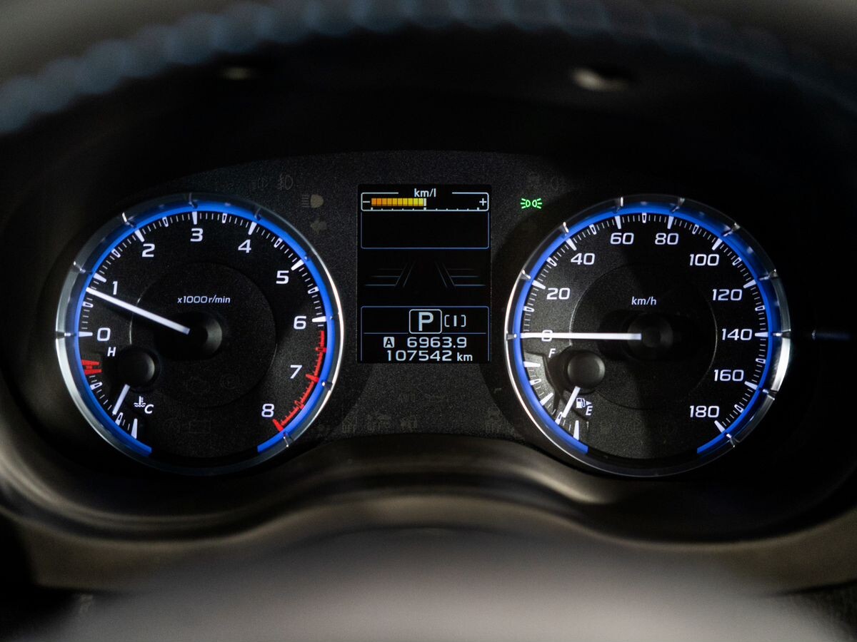 Subaru Levorg 2015 - фото автомобиля