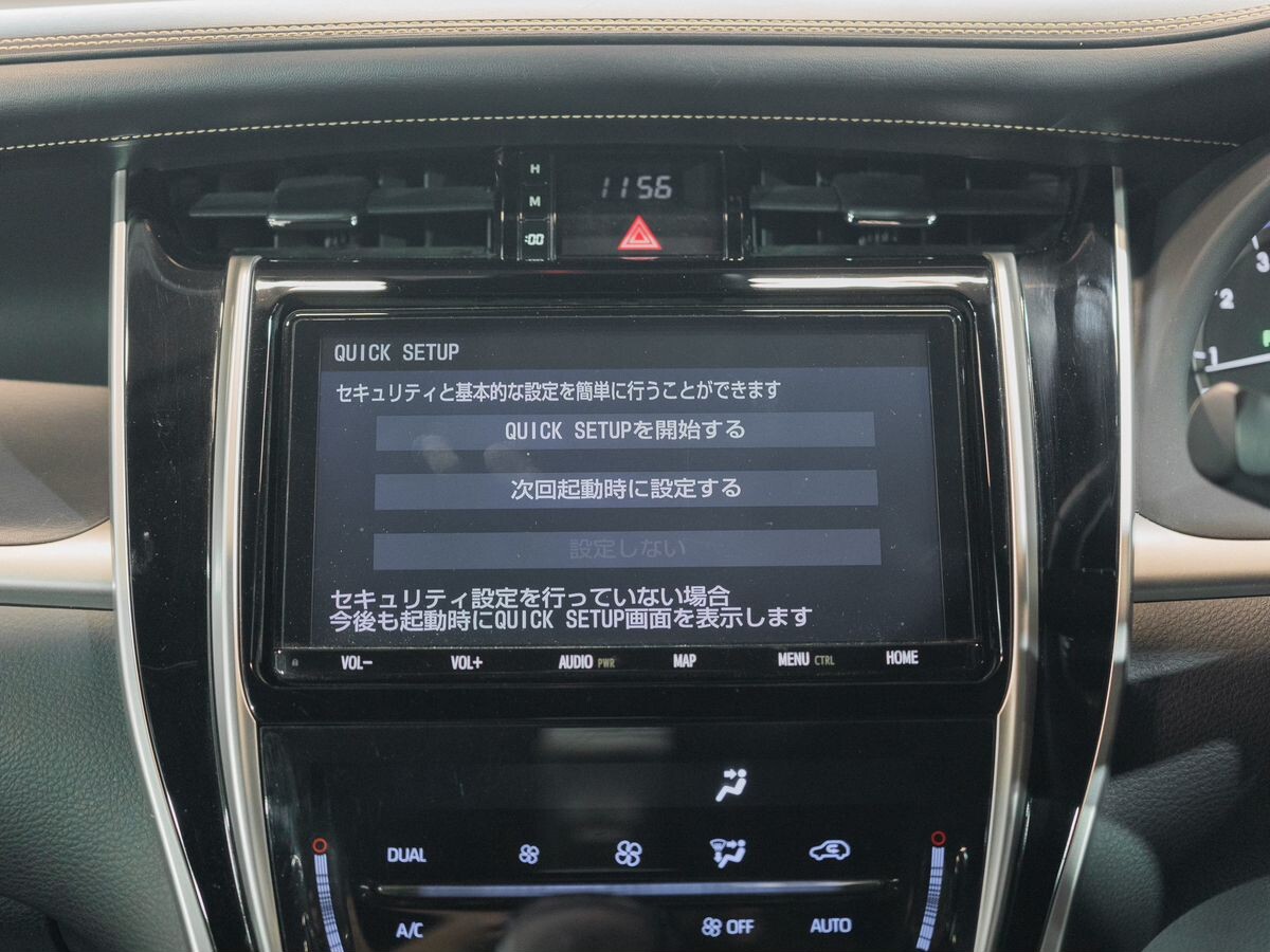 Toyota Harrier 2019 - фото автомобиля