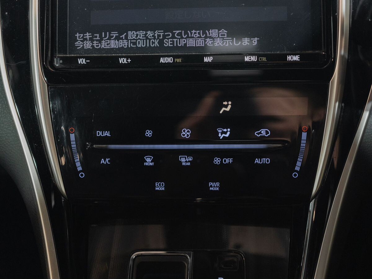 Toyota Harrier 2019 - фото автомобиля