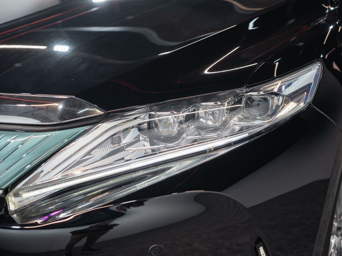 Toyota Harrier 2019 - фото автомобиля