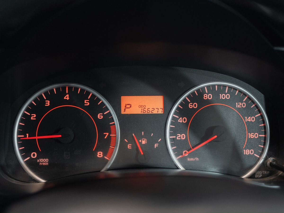 Toyota Wish 2014 - фото автомобиля