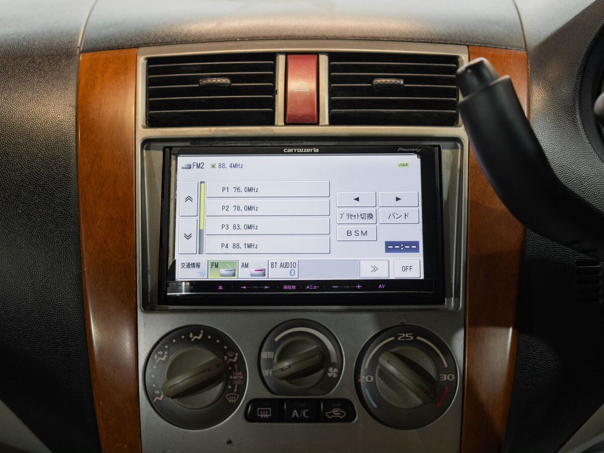 Mitsubishi Colt 2010 - фото автомобиля