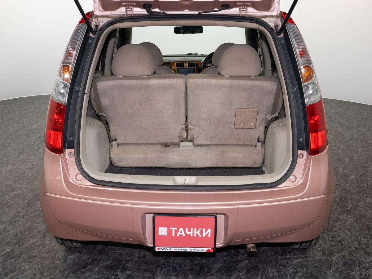 Mitsubishi Colt 2010 - фото автомобиля