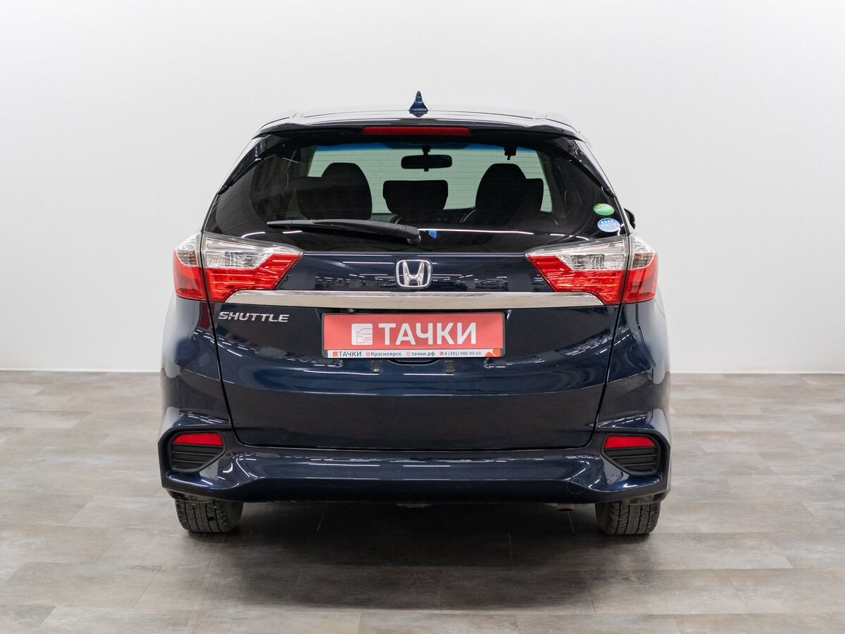 Honda Shuttle 2016 - фото автомобиля