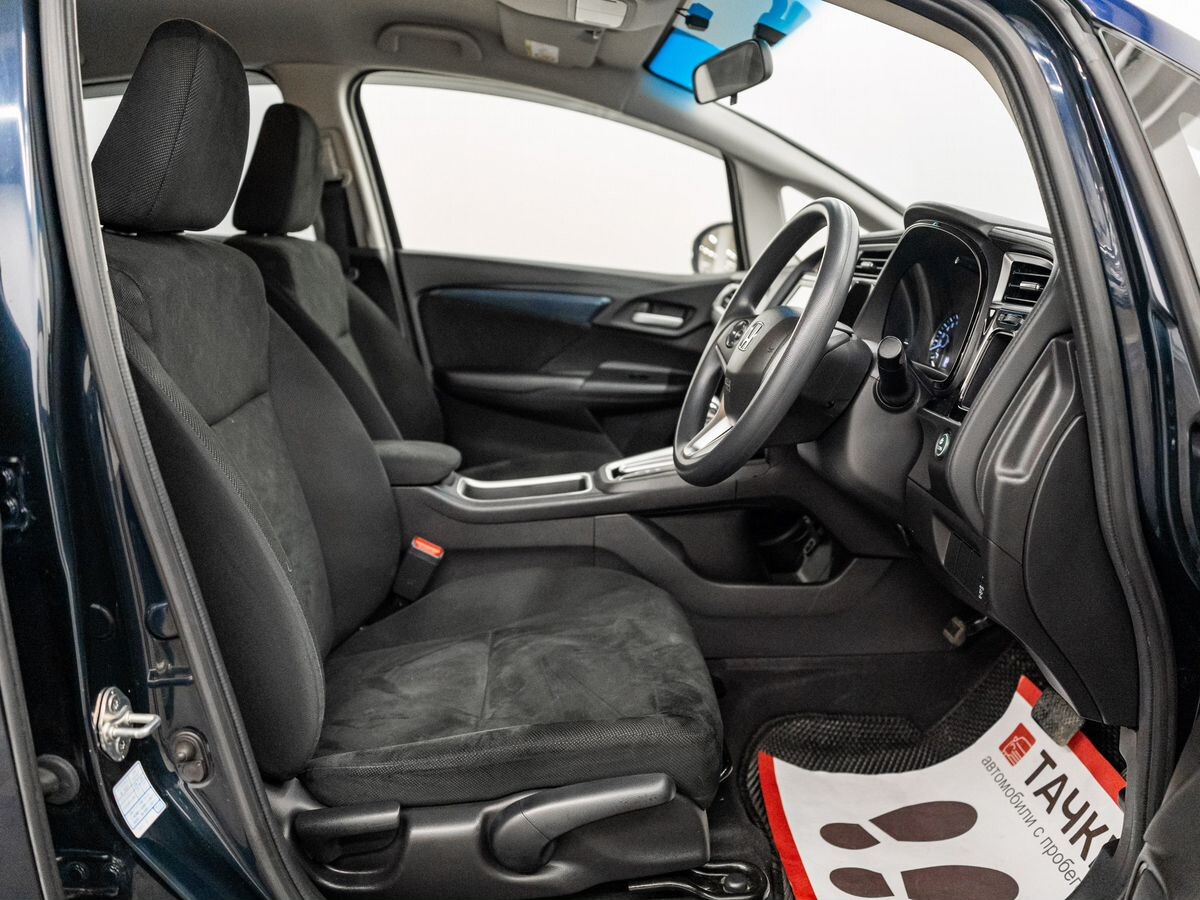 Honda Shuttle 2016 - фото автомобиля