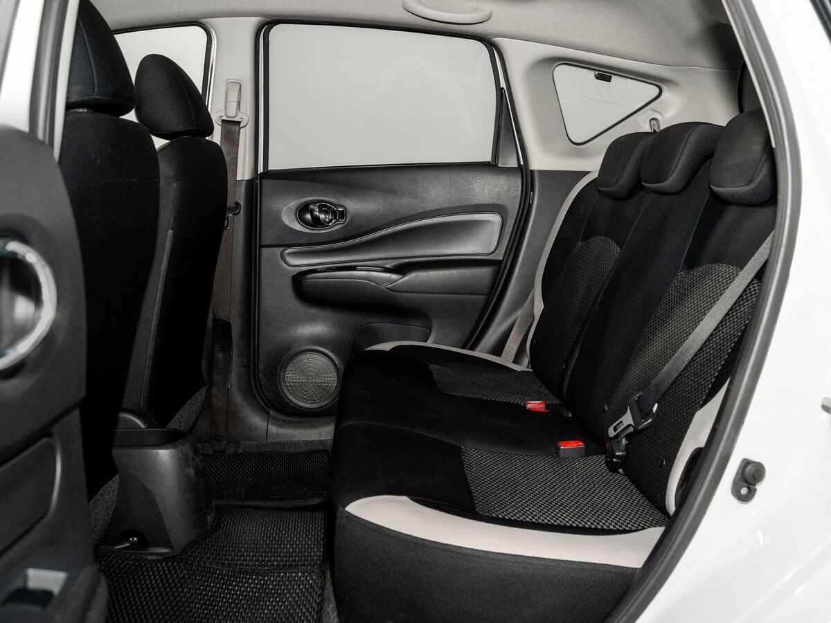 Nissan Note 2019 - фото автомобиля