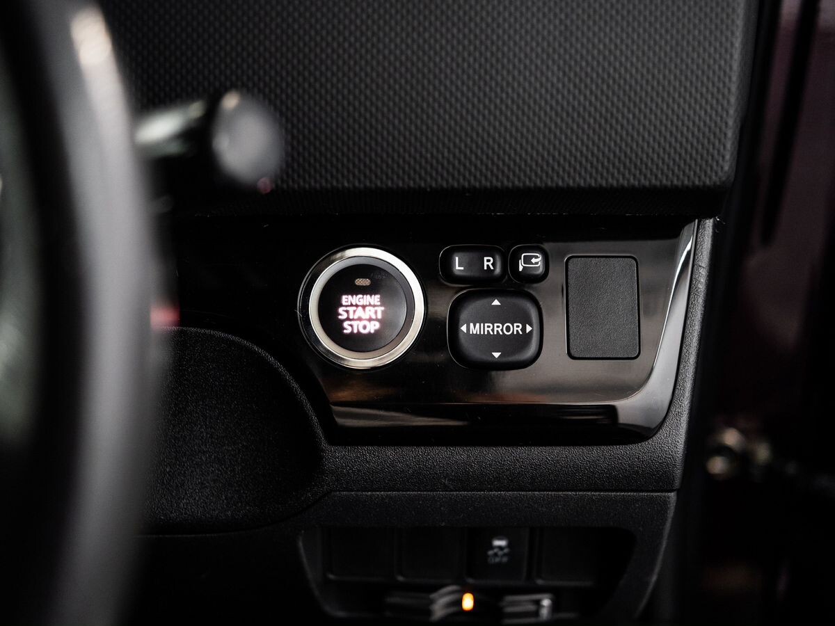 Toyota Corolla Rumion 2013 - фото автомобиля