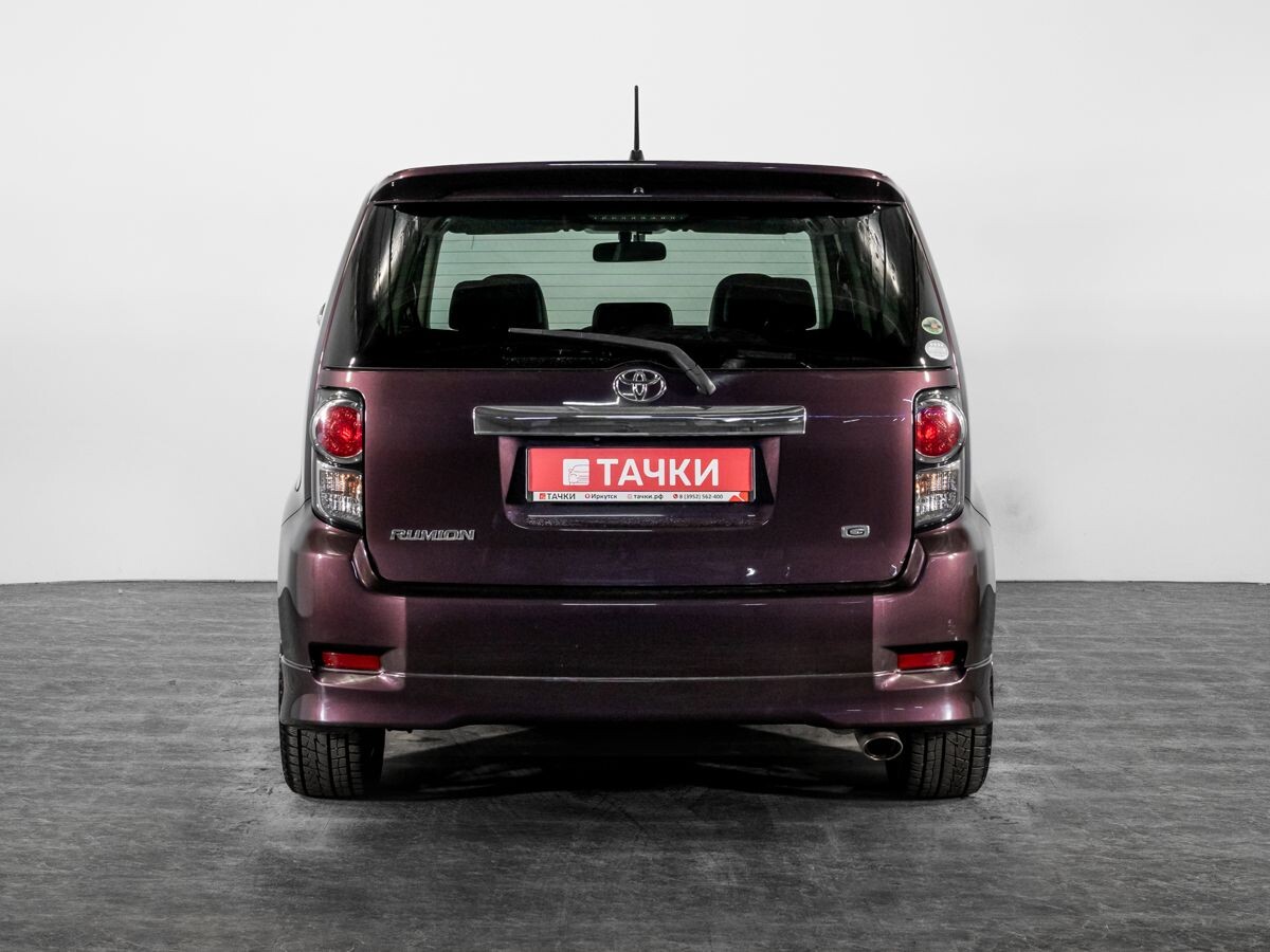 Toyota Corolla Rumion 2013 - фото автомобиля