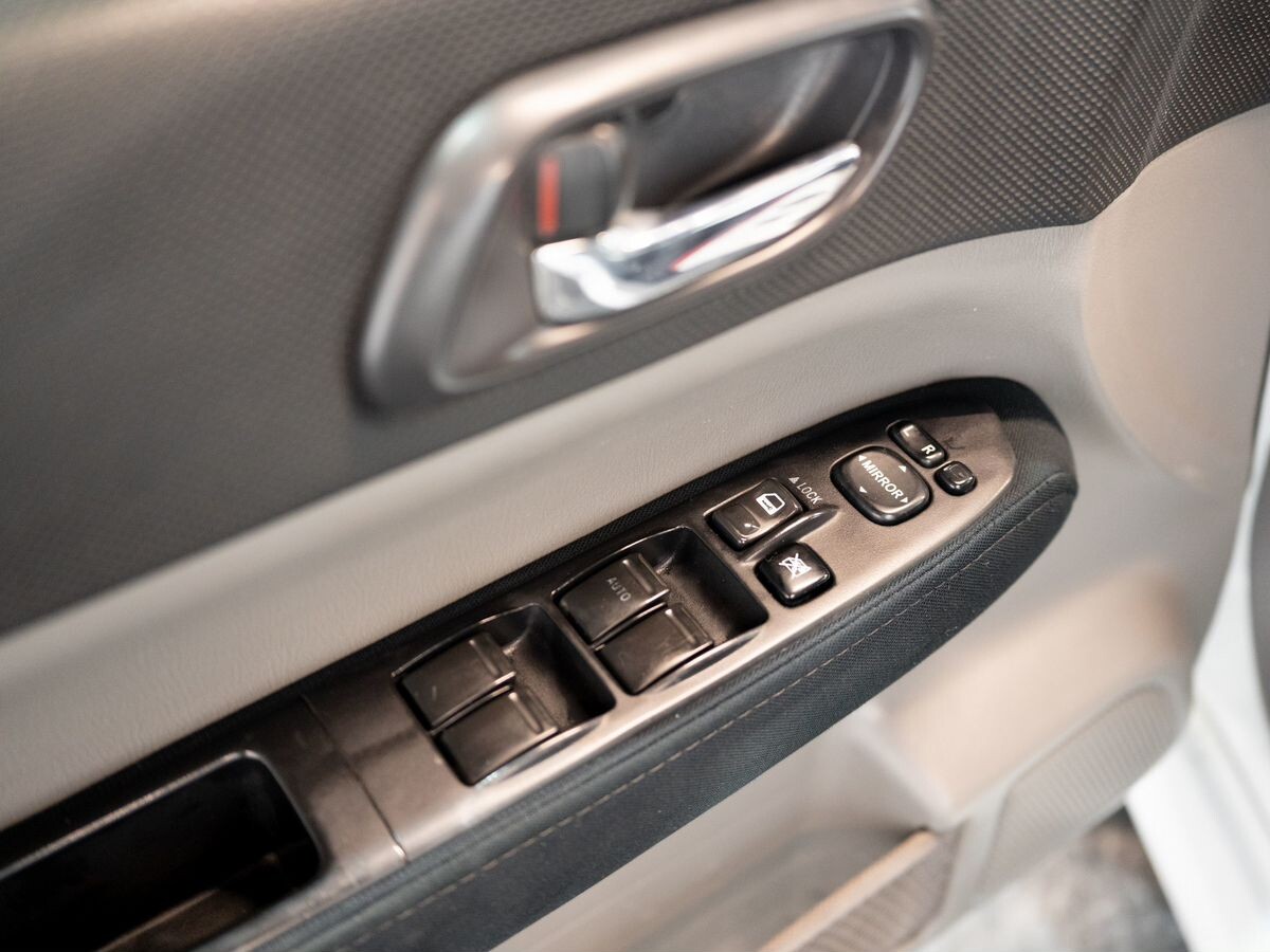 Subaru Forester 2006 - фото автомобиля