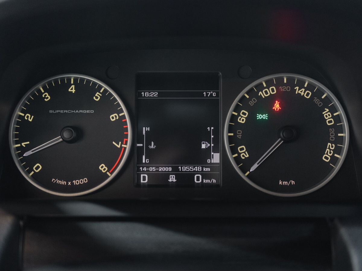 Land Rover Range Rover Sport 2012 - фото автомобиля