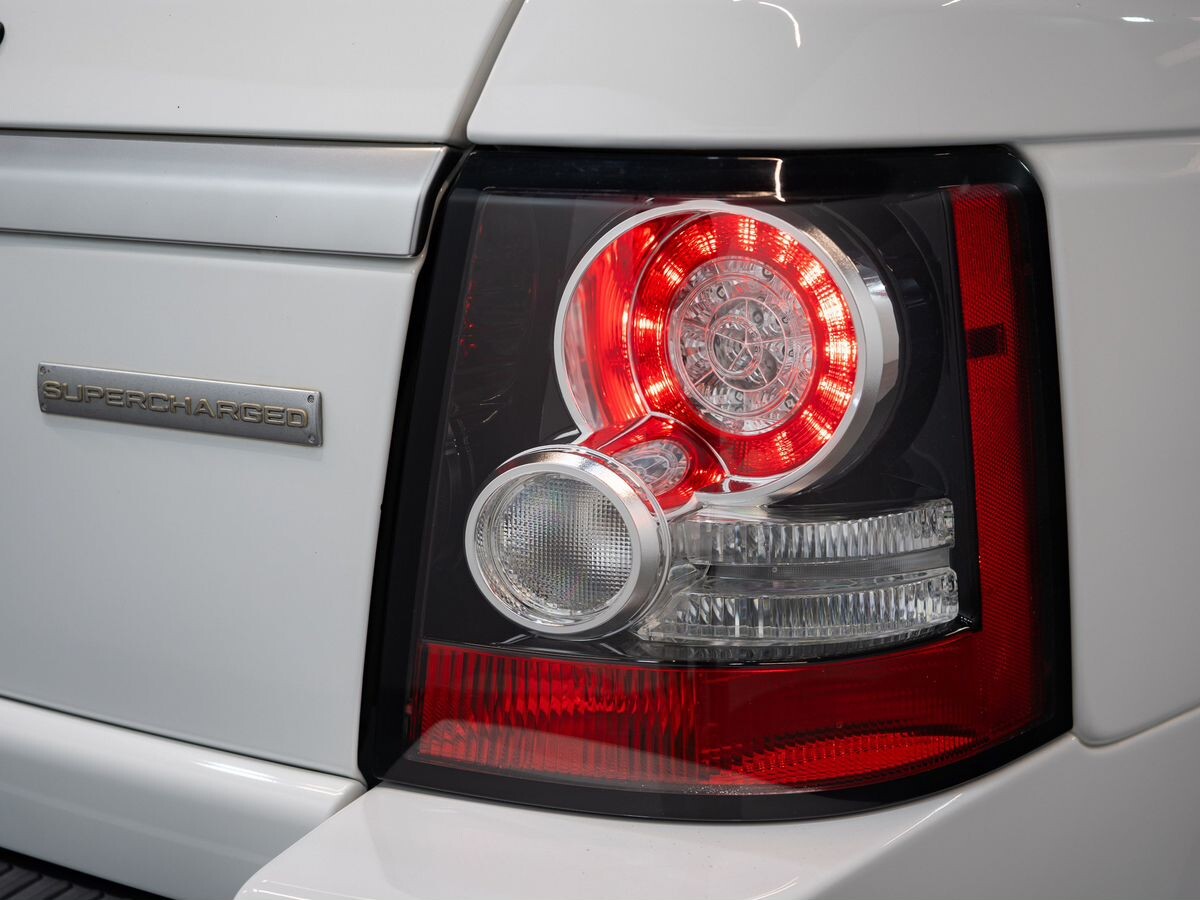 Land Rover Range Rover Sport 2012 - фото автомобиля