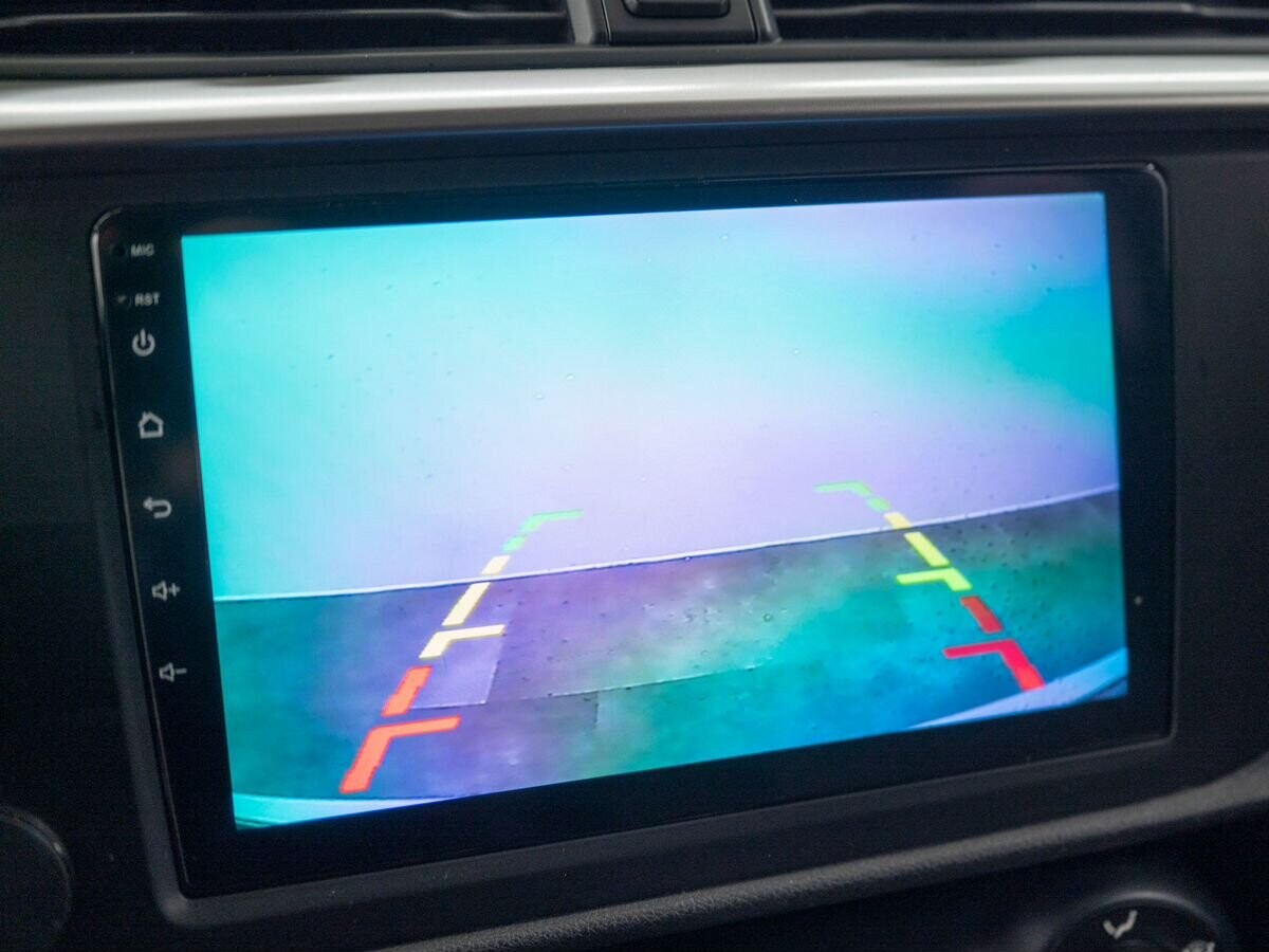 Kia Rio 2021 - фото автомобиля