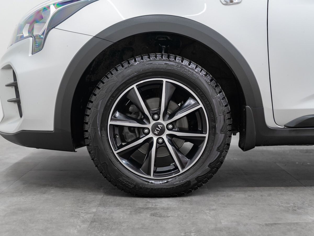 Kia Rio 2021 - фото автомобиля