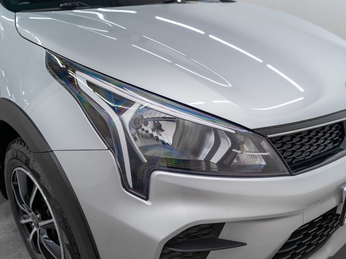 Kia Rio 2021 - фото автомобиля