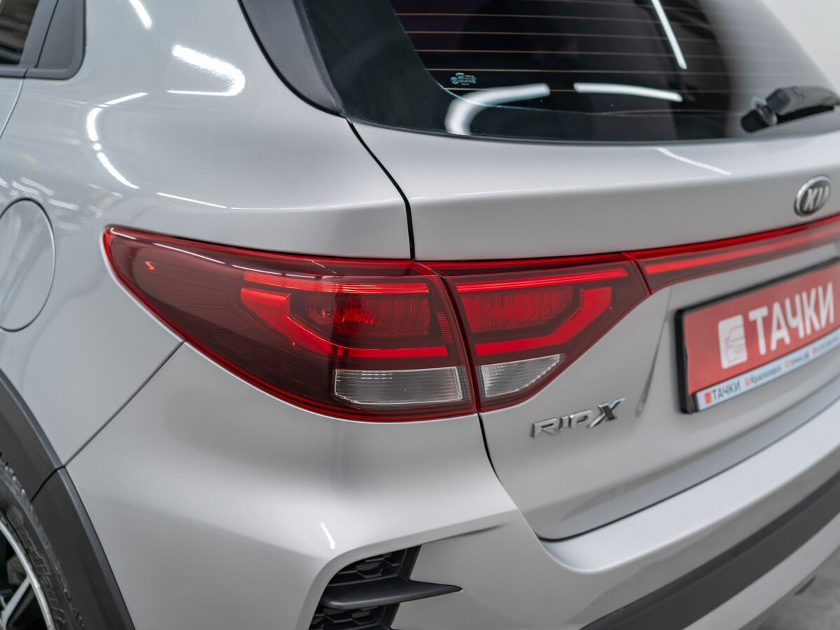 Kia Rio 2021 - фото автомобиля