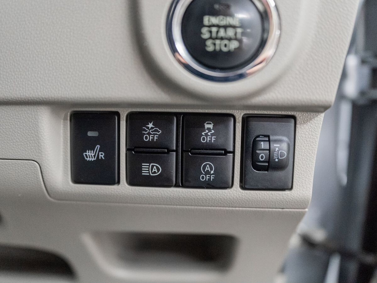 Daihatsu Move 2018 - фото автомобиля