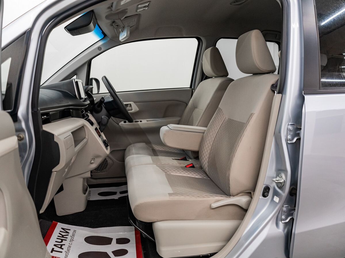 Daihatsu Move 2018 - фото автомобиля