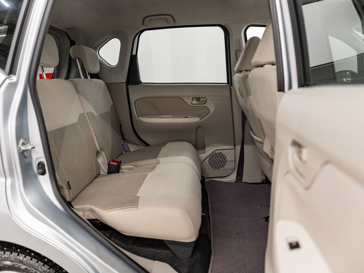 Daihatsu Move 2018 - фото автомобиля