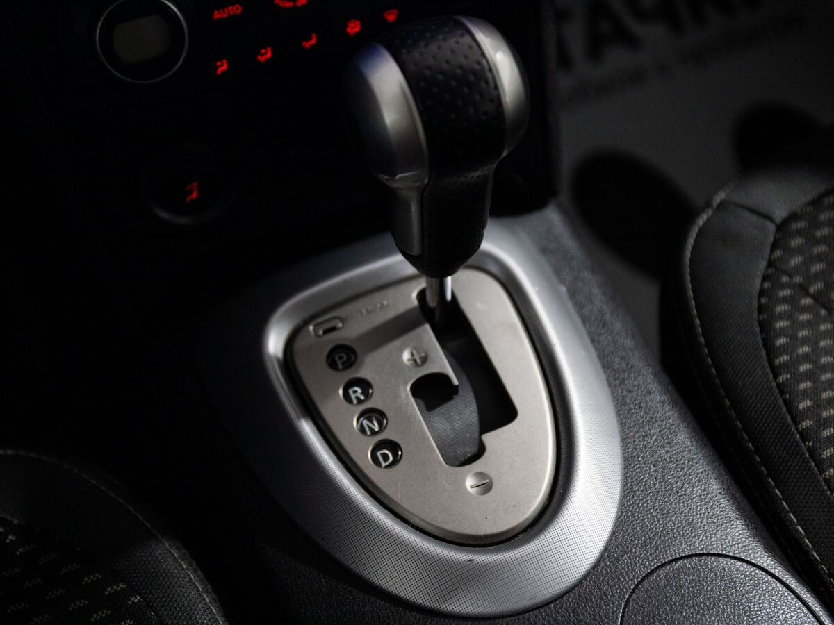 Nissan Qashqai 2008 - фото автомобиля