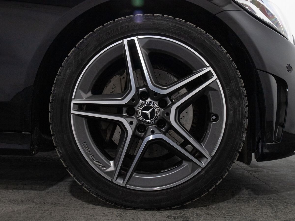 Mercedes-Benz C-Класс 2019 - фото автомобиля
