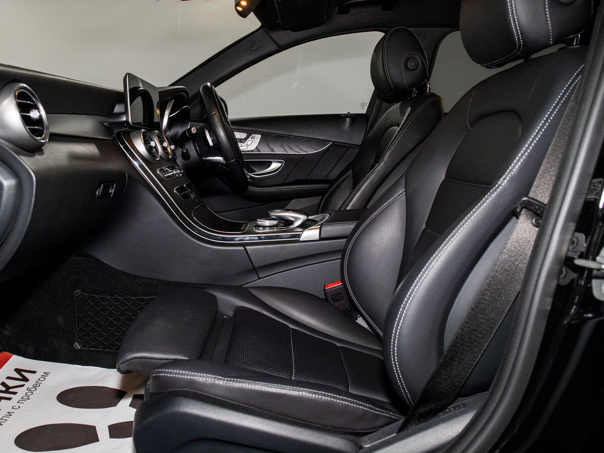 Mercedes-Benz C-Класс 2019 - фото автомобиля