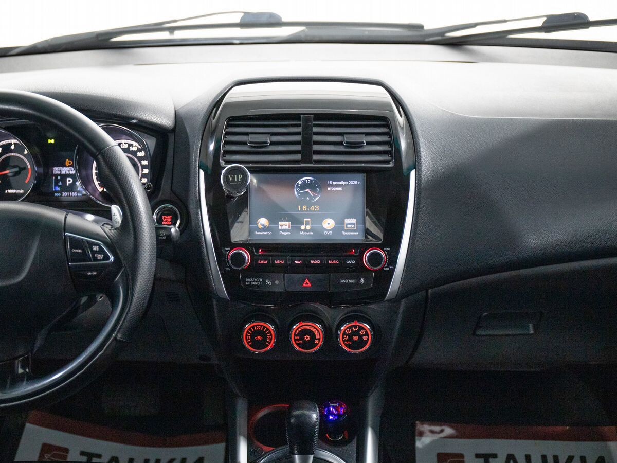 Peugeot 4008 2012 - фото автомобиля