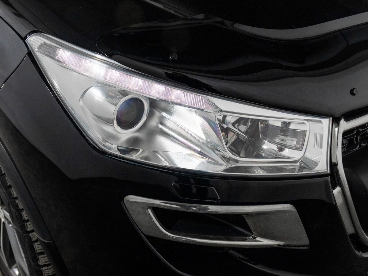 Peugeot 4008 2012 - фото автомобиля