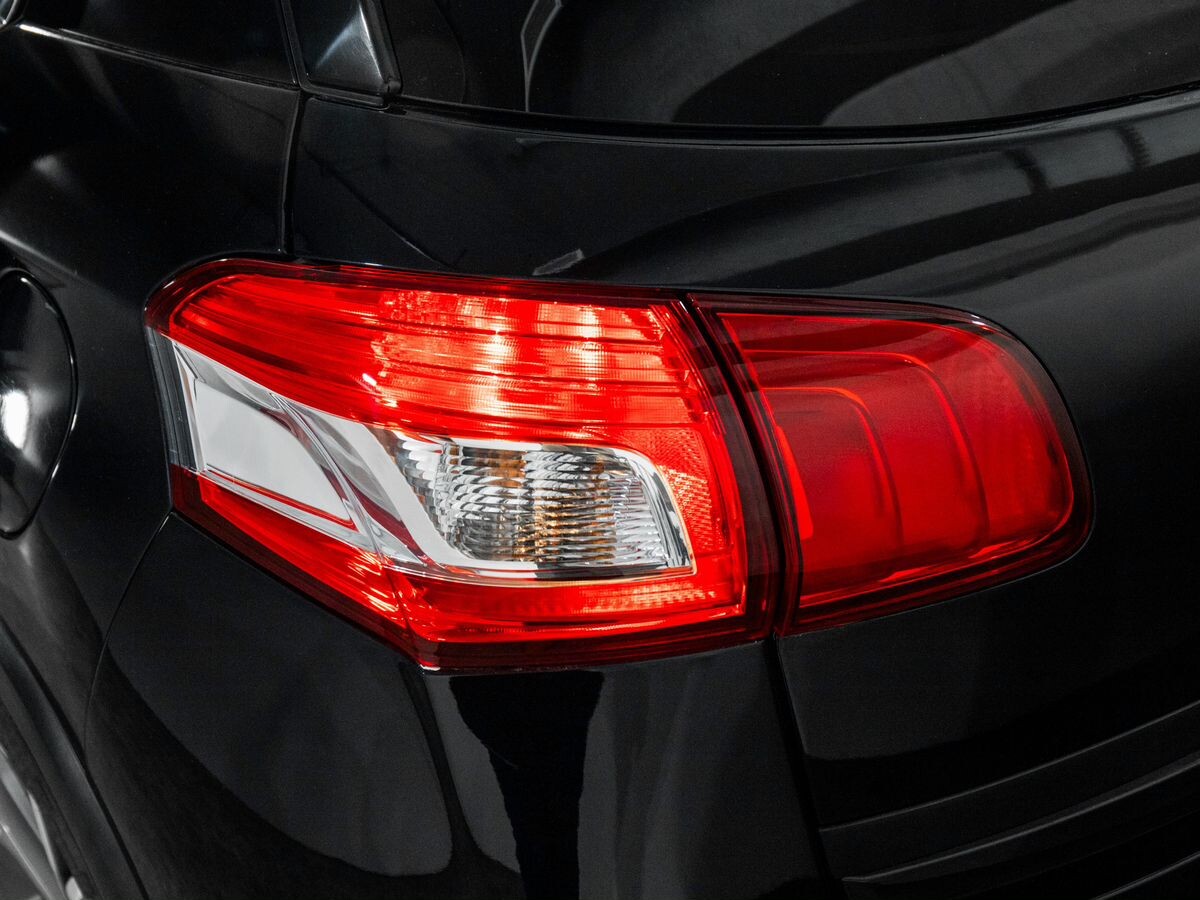 Peugeot 4008 2012 - фото автомобиля