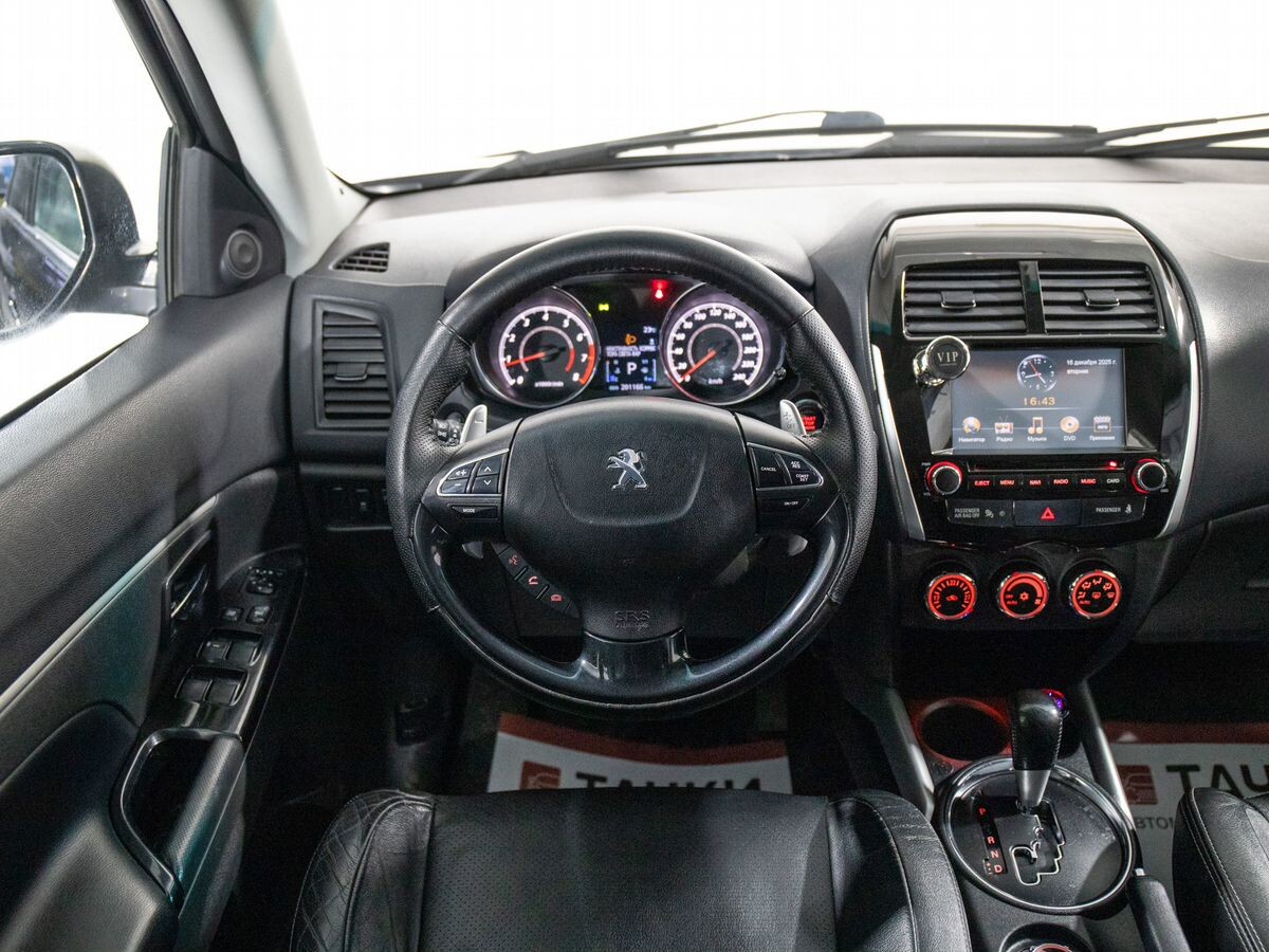 Peugeot 4008 2012 - фото автомобиля