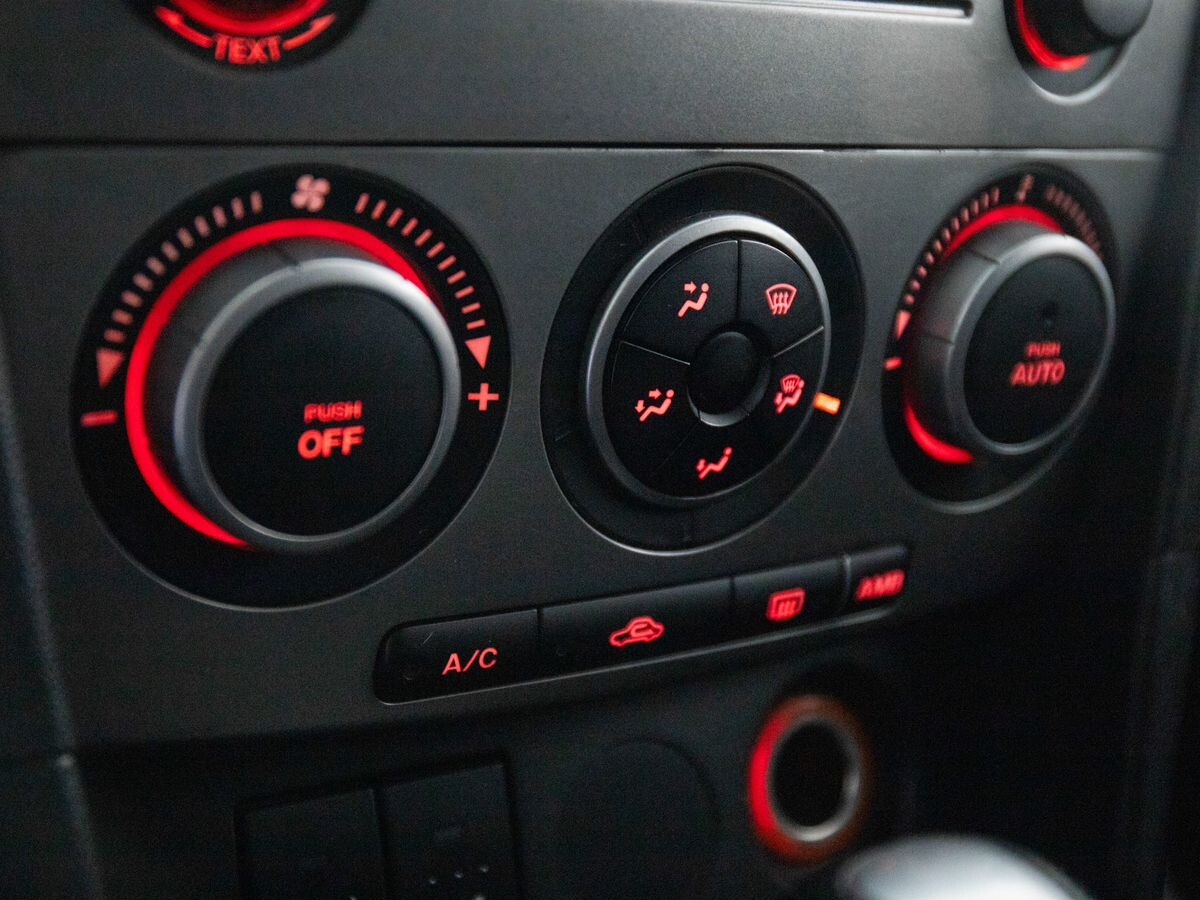 Mazda 3 2007 - фото автомобиля