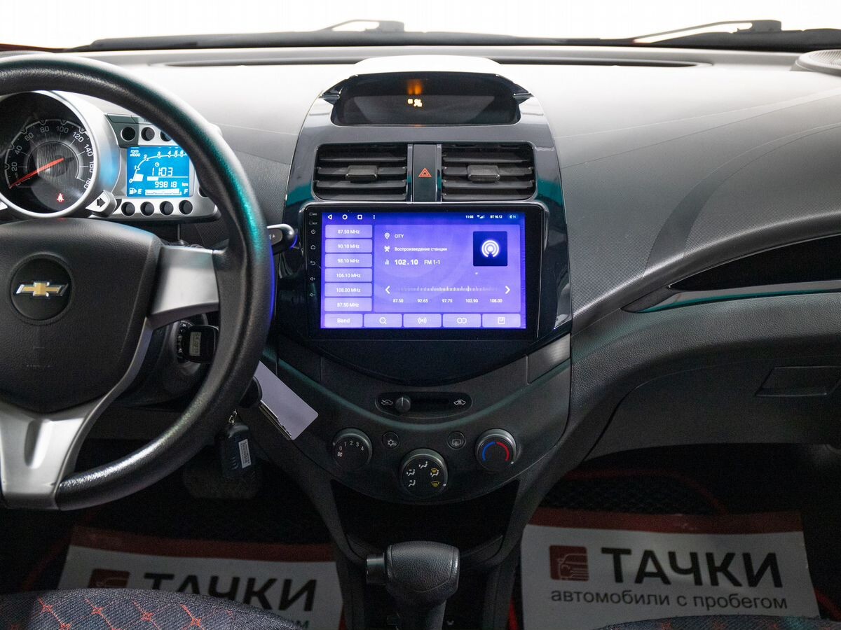 Chevrolet Spark 2012 - фото автомобиля