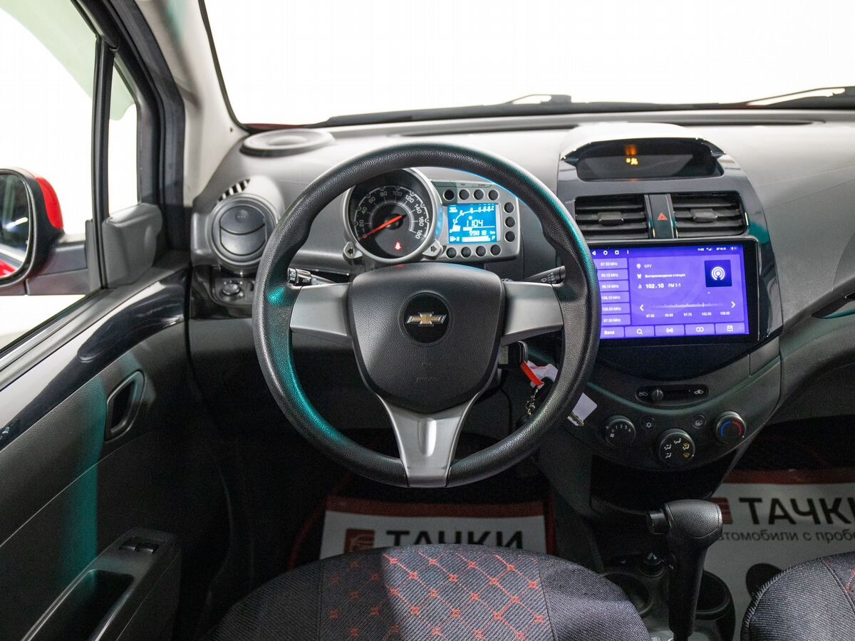 Chevrolet Spark 2012 - фото автомобиля
