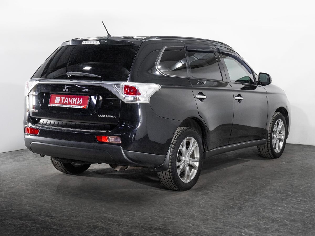 Mitsubishi Outlander 2012 - фото автомобиля