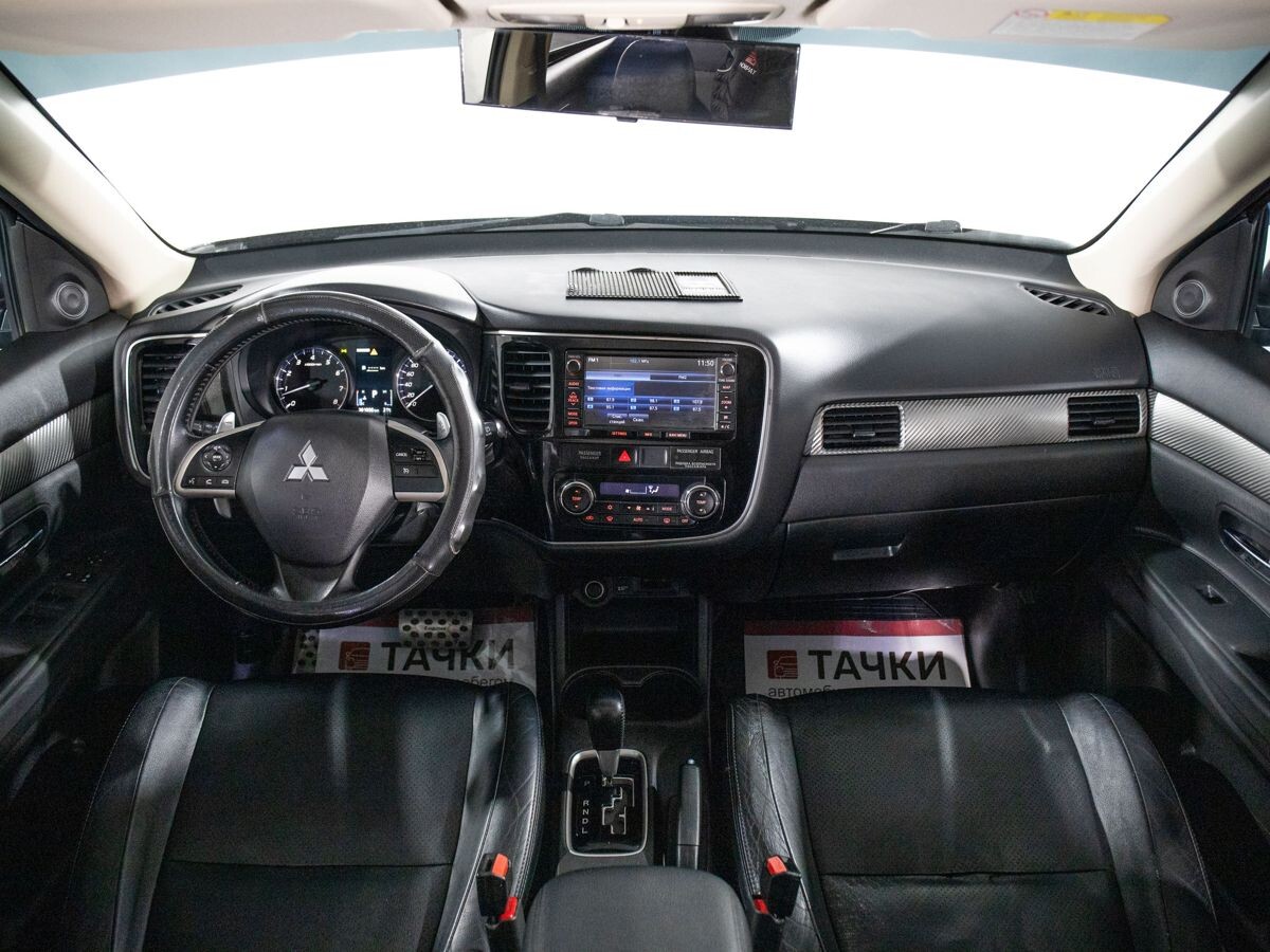 Mitsubishi Outlander 2012 - фото автомобиля