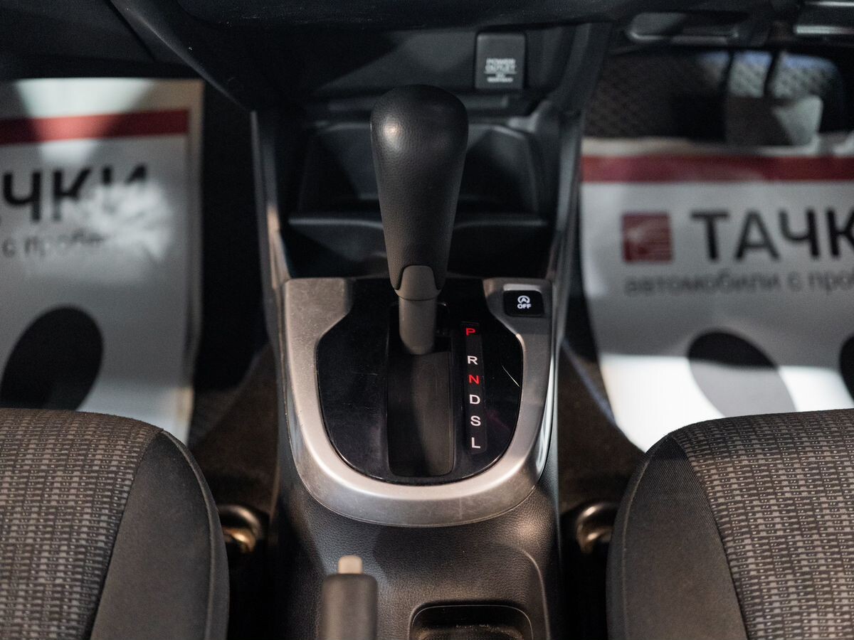 Honda Fit 2016 - фото автомобиля