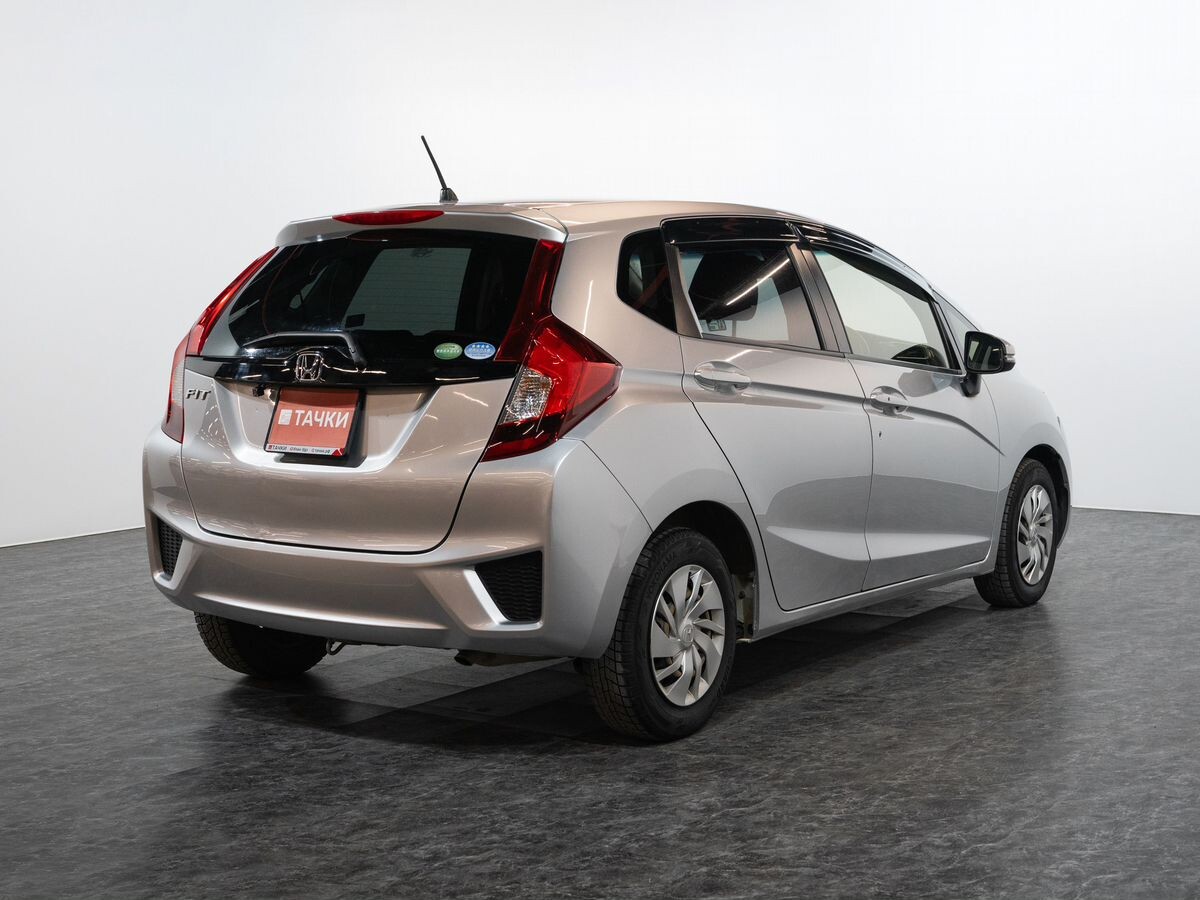 Honda Fit 2016 - фото автомобиля